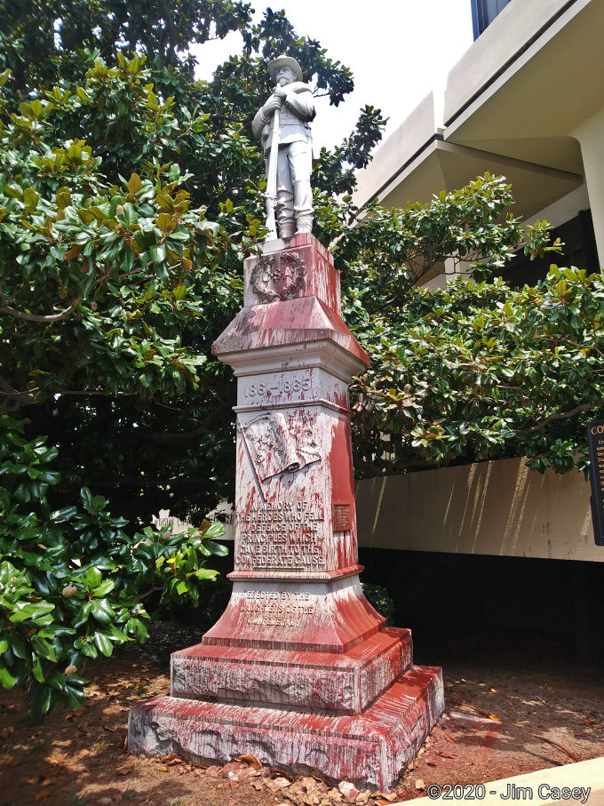 Huntsville Confederate Monument Gets A Fresh Coat Of Paint